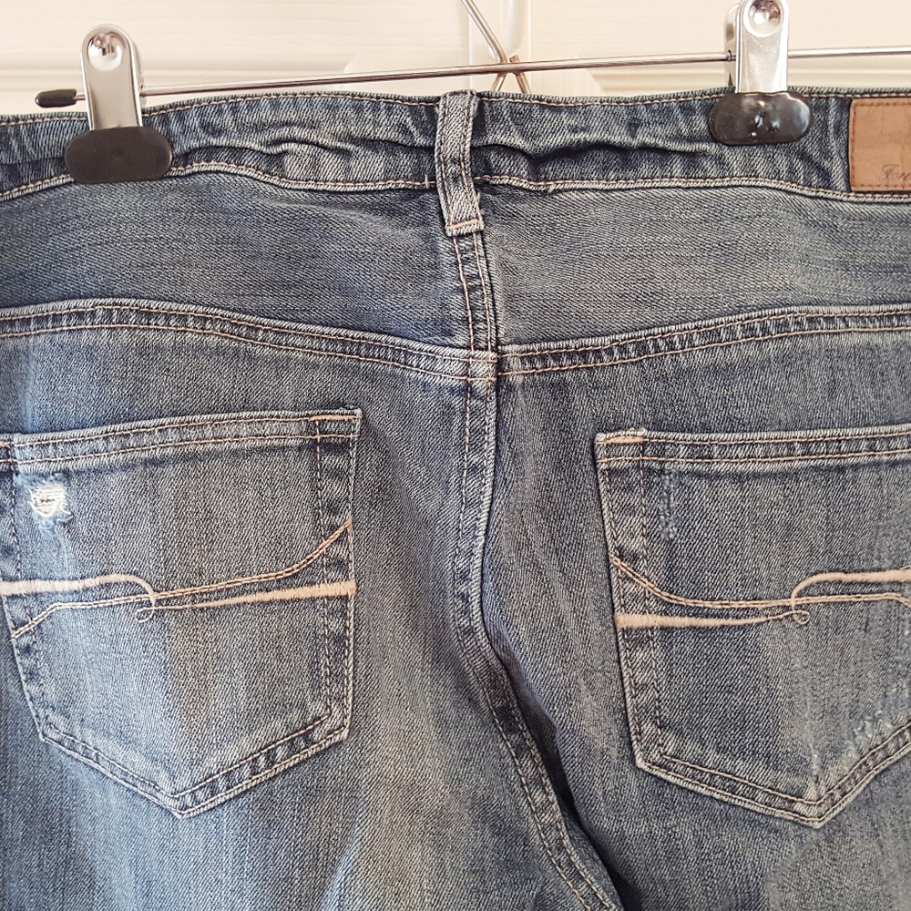 Forever 21 Jeans 31 (12) Distressed View 5